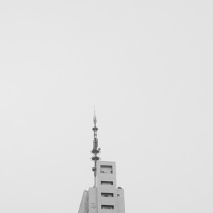 黑白-天空-建筑-房屋-塔尖 图片素材