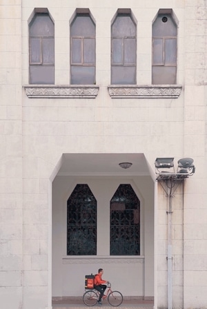 华为手机摄影-城市色彩-色彩-留白-建筑 图片素材