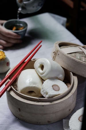 蒸笼-肠仔包-馒头-旧餐具-中餐 图片素材