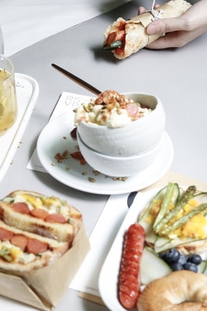 静物摄影-美食摄影-餐具-静物-三明治 图片素材