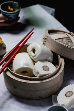 蒸笼-肠仔包-馒头-旧餐具-中餐 图片素材