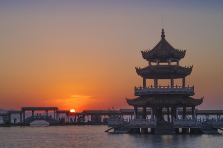 太湖-日落-夕阳-无锡统一嘉园-建筑 图片素材
