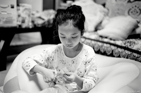 小孩-胶片-女孩-家中-女孩 图片素材