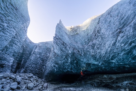 旅行-冰岛-蓝冰洞-黑教堂-风景 图片素材