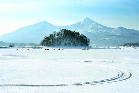 宅家-日本-风光-蜜蜂影像-雪 图片素材