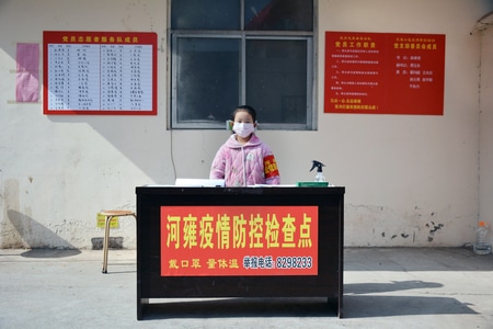 武汉加油-你好2020-战疫情-纪实-人像 图片素材