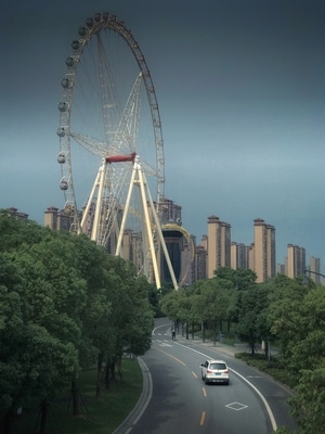 南通市-马路-摩天轮-建筑-城市色彩 图片素材