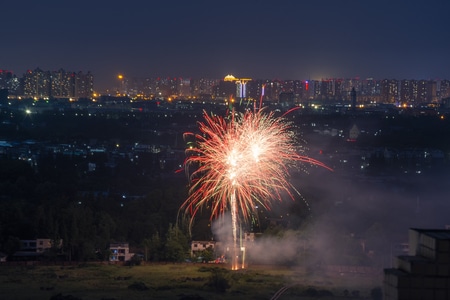 长焦-夜景-烟花-烟花-夜景 图片素材