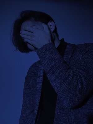 男朋友-孤独-自闭-向死而生-男人 图片素材