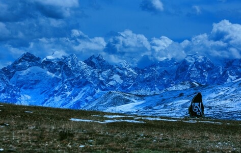 自然风光-雪山-玛尼石-川西-旅拍 图片素材