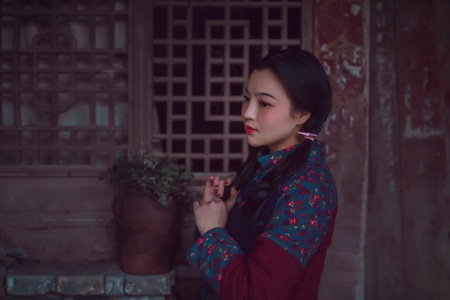 小姐姐-色彩-唯美-村姑-生活 图片素材