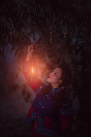 小姐姐-色彩-唯美-村姑-生活 图片素材