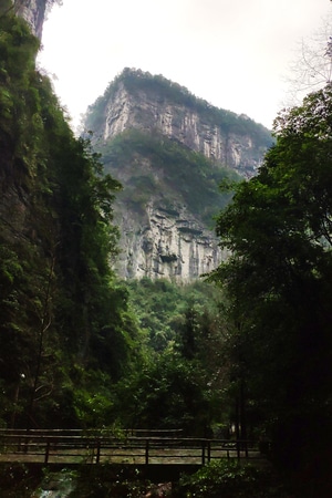 风光-手机摄影-武隆天坑-悬崖-风景 图片素材