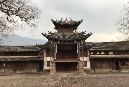 大理-沙溪-古村-白族-戏台 图片素材