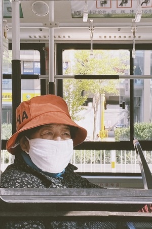 看你的城市-你好2020-纪实-有趣的瞬间-街拍 图片素材