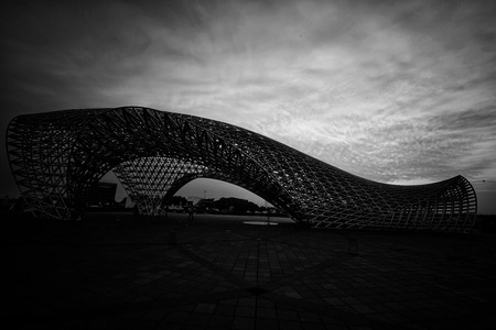 钢铁雕塑-建筑-光阴的故事-随拍-钢铁雕塑 图片素材