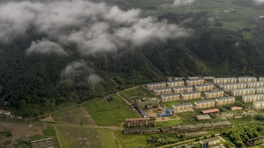 航拍-穿云-风景-树-树林 图片素材