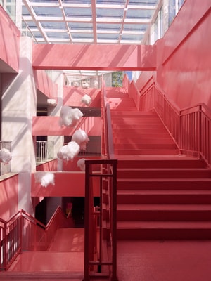粉红-网红地铁站-楼梯-楼道-建筑 图片素材