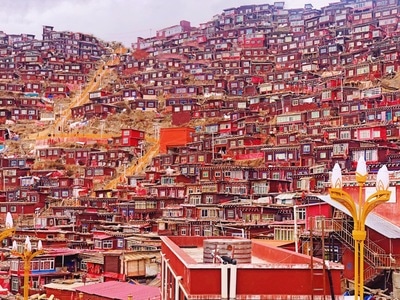 川西-自驾游-稻城-色达-建筑 图片素材