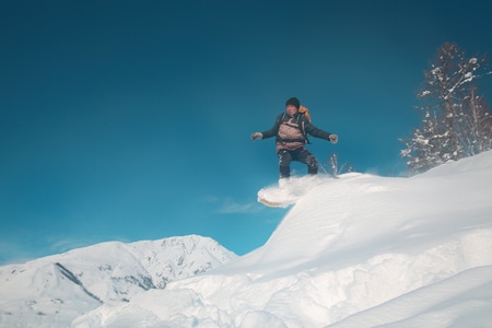 你好2020-北疆-雪景-阿勒泰-男人 图片素材