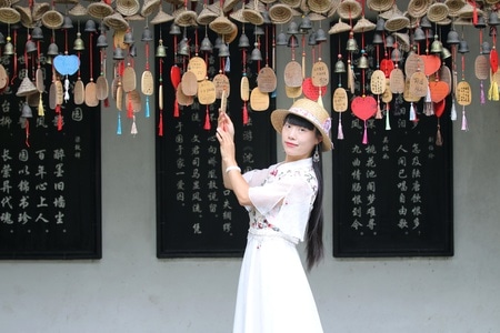 许愿长廊-沈园-女人-女性-美女 图片素材