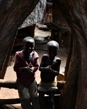 埃塞俄比亚-非洲儿童-非洲-洞穴-男孩 图片素材