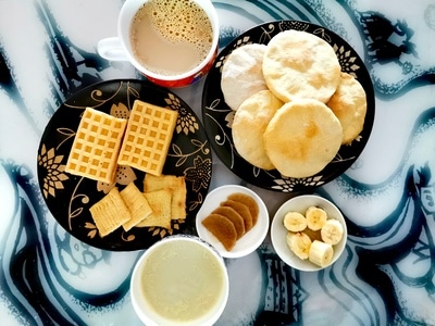 宅家美食-宅家-疫情防控中的新年-美丽人生-饼 图片素材