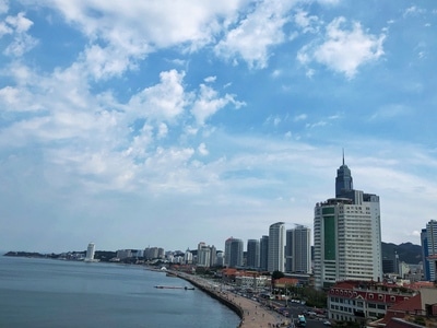 烟台市-海边-城市-城市风光-建筑 图片素材