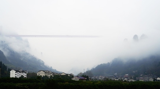 你好2020-山雾-桥-矮寨大桥-桥 图片素材