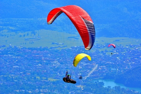 滑翔伞-尼泊尔-滑翔伞-风景-风光 图片素材