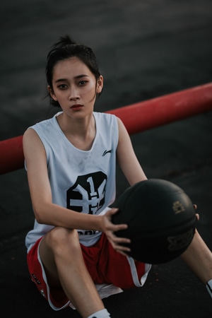昆明-人像-云南-美女-篮球 图片素材