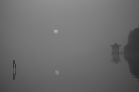 黑白-静谧-湖水-东湖-湖泊 图片素材