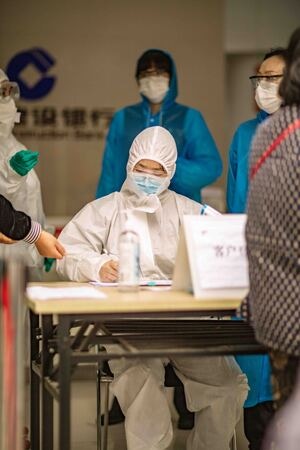光影高新青春赋能-医务人员-登记-人像-纪实 图片素材