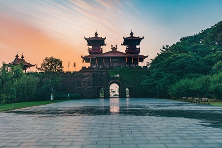 光影高新青春赋能-武汉市-楚城-古建筑-城墙 图片素材