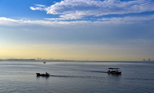 清晨-渔民-出海-风光-风景 图片素材