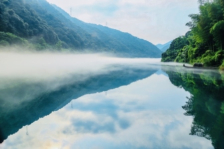 水边-行摄-色彩-光影-旅拍 图片素材