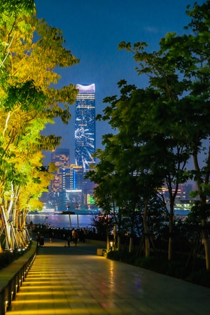 街拍-魔都-夜色-夜景-我要上封面 图片素材