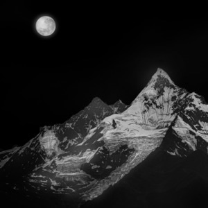 风光-雪山-月光-黑白-风景 图片素材