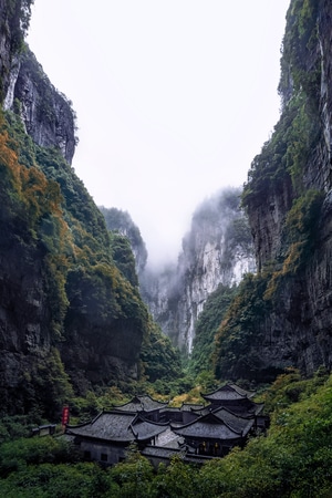 重庆-风光-峡谷-天坑-阴天 图片素材