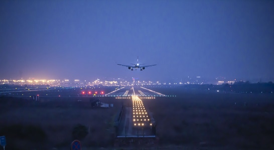 风光-不可复制-风景-夜景-机场 图片素材