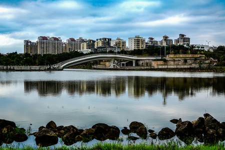 宅家-小区外景-小区-河-河面 图片素材