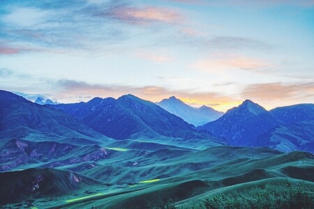 尘世烟火-大美川西、-祁连山脉、-旅行旅拍、-秀美山河、 图片素材