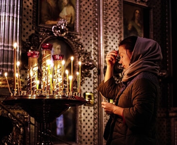 宗教、祈祷、-俄罗斯三圣一教堂、-抓拍、-信仰、-女性 图片素材