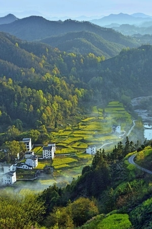 旅行-风光-山谷-雪山-风景 图片素材