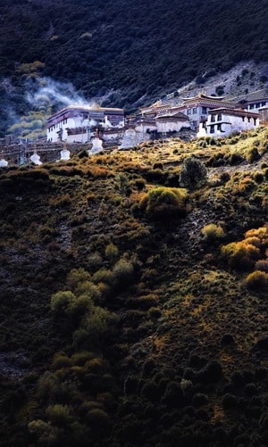 风光-旅行-房屋-建筑-山 图片素材
