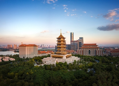 旅行-黄昏-厦门-集美塔-杏林湾运营中心 图片素材