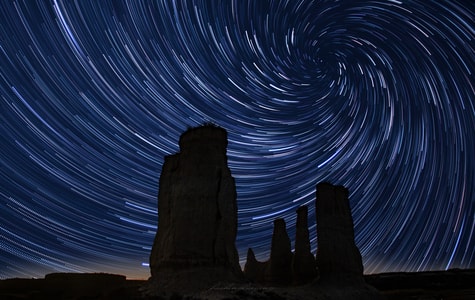 星空-土林-星空-土林-风景 图片素材