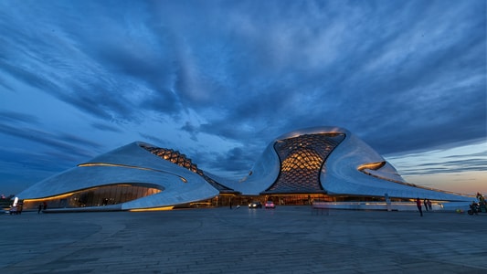 哈尔滨-大剧院-晚霞-夜景-大剧院 图片素材