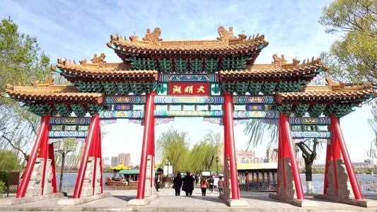 济南-千佛山-大明湖-趵突泉-旅行 图片素材