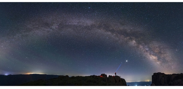 光影-星空-银河-内蒙古-夏夜 图片素材